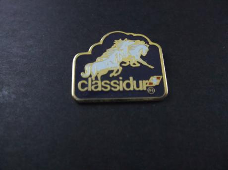 Classidur ( Vernis ,Claessens ) verf Zwitserland, raspaarden